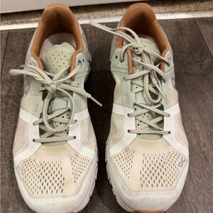 ON Sneakers in Cream/Green and Tan